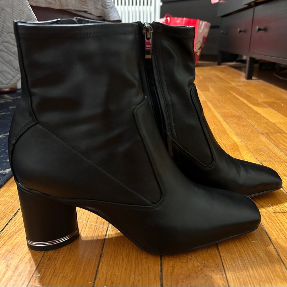 Franco Sarto Pisabooty Women's Boots
